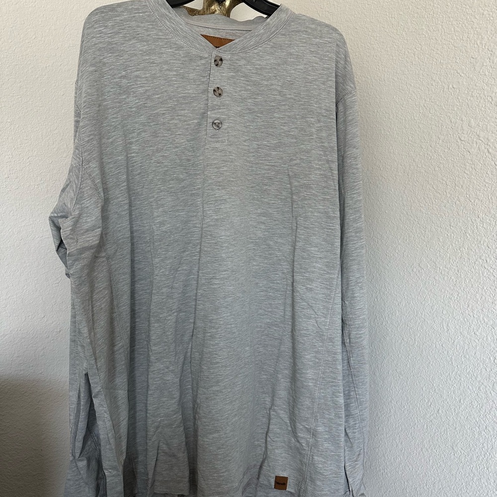 Light Gray Long-Sleeve Henley Shirt - Casual Men's Top